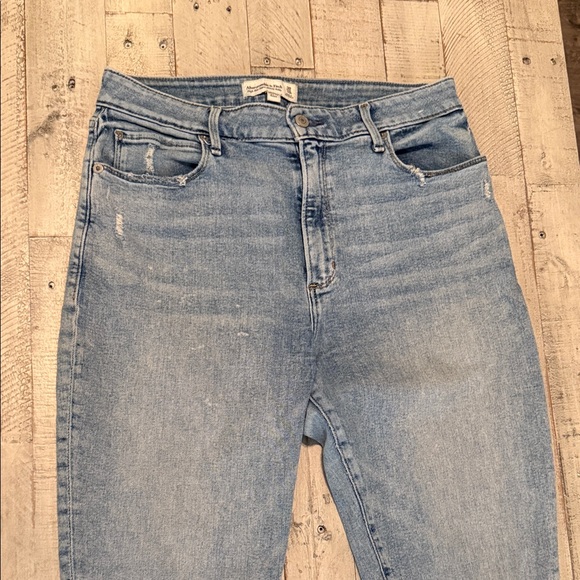 Abercrombie & Fitch High Rise Curve Love Straight Denim Jeans Size 30/10R Blue - Picture 1 of 8